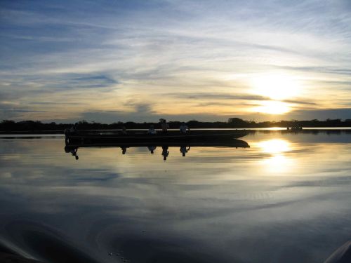Climate in the Amazon Rainforest of Ecuador: The sunsets are usually very peaceful and mysterious.