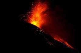 Aktive Vulkane Ecuador: Tungurahua ausgebrochen