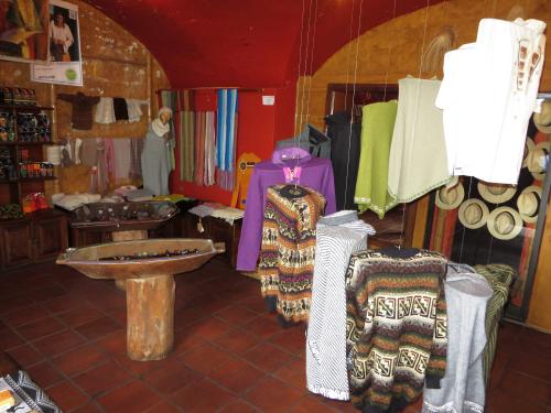 Centro Cultural Tianguez indiginous art shop