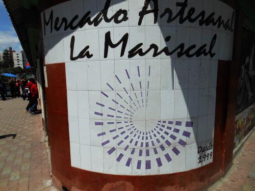 7 BEST ART AND CRAFTS MARKETS OF ECUADOR: Mariscal, Quito, Ecuador