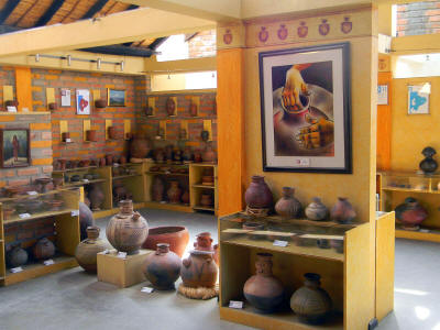MUSEUMS IN CUENCA, ECUADOR: Indian culture art