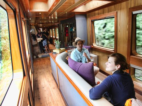 ECUADOR DEVILS NOSE: Landscape watching from the lounge in the Crucero train.