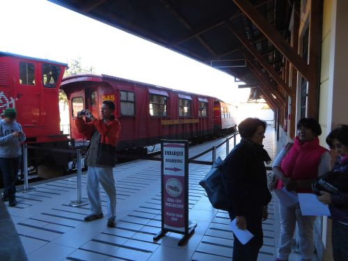 ECUADOR DEVILS NOSE: Restored coach at railroad station.
