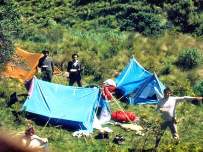 Amazonas Abenteuerreisen Ecuador Archivbild: FAO natural areas exploration Ecuador, Cayambe 1975 historical slide scan.