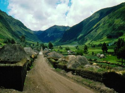 Amazonas Abenteuerreisen Ecuador Archivbild: Natural areas Ecuador exploration Sangay, 1975 historical side scan.