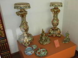 Colonial Art Museum Pedestal