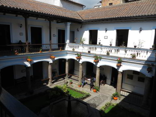 MUSEUMS IN QUITO: Court Yard Sucre Museum in Quito