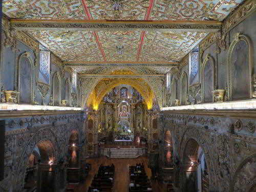 FAMOUS HISTORIC CHURCHES IN QUITO, ECUADOR: San Fransisco Church, Interior