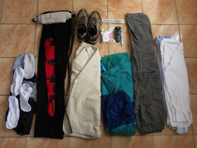 PRINTABLE PACKING LIST TROPICAL VACATIONS: Roll up clothes for compact packing.