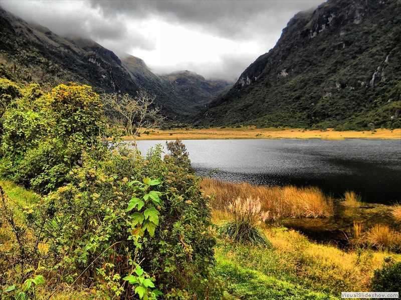 cajas_national_park_ecuador_lake