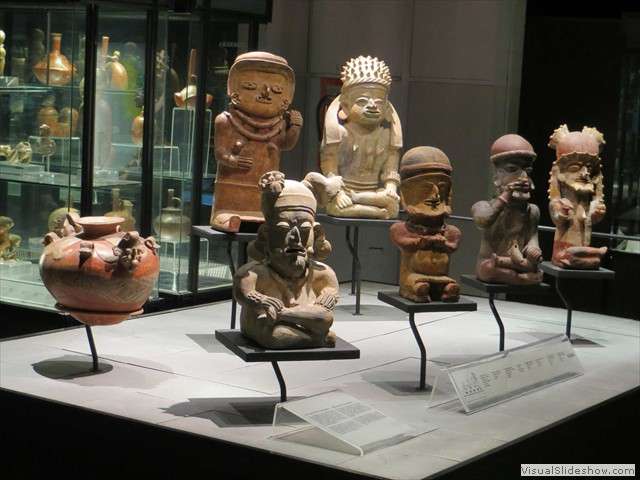 ceramic-statues-national-museum-ecuador