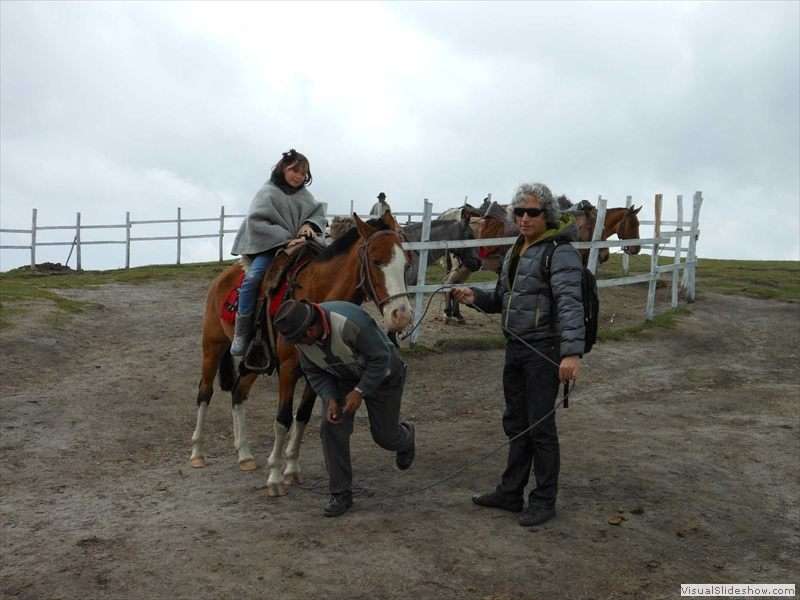 horse-back-riding-pichincha