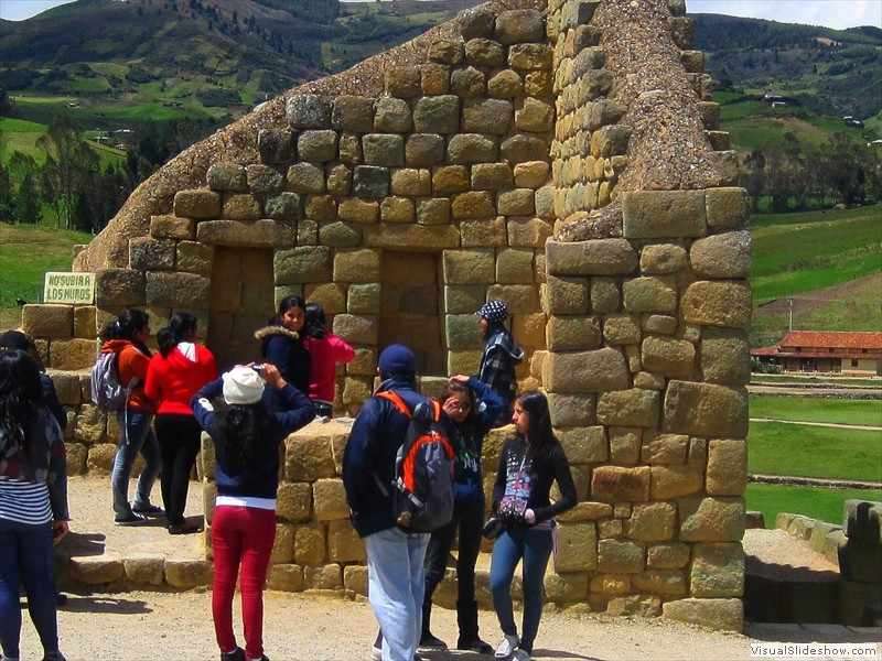 inca_ecuador_chamber_temple_of_the_sun