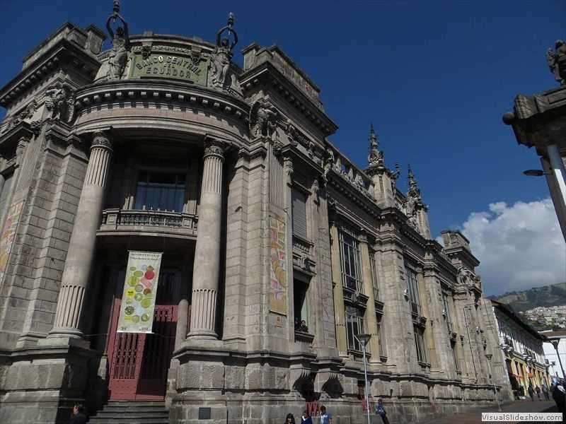old-banco-central-quito