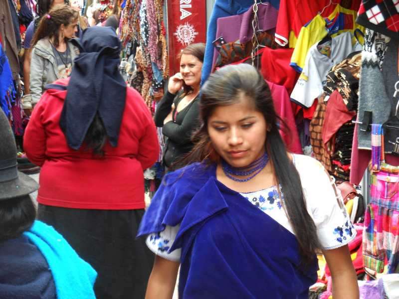 otavalo-sales-girl-mariscal-market