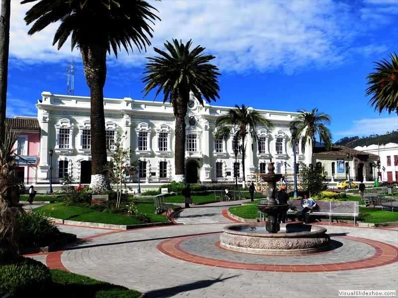 palacio_municipal_otavalo