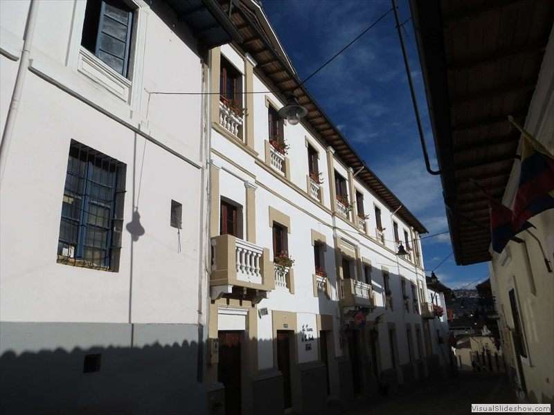 quito-calle-ronda