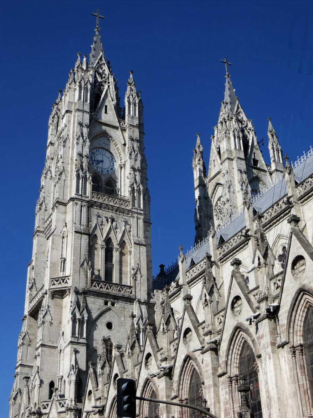 Towers of the Basilico Nacional del Voto