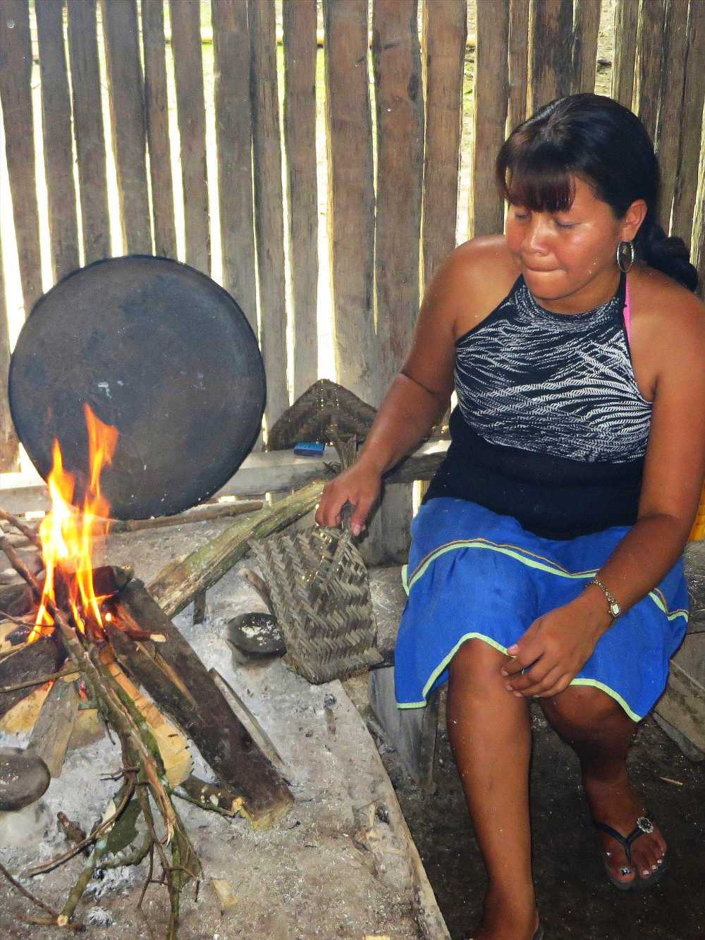 Siona woman cooking