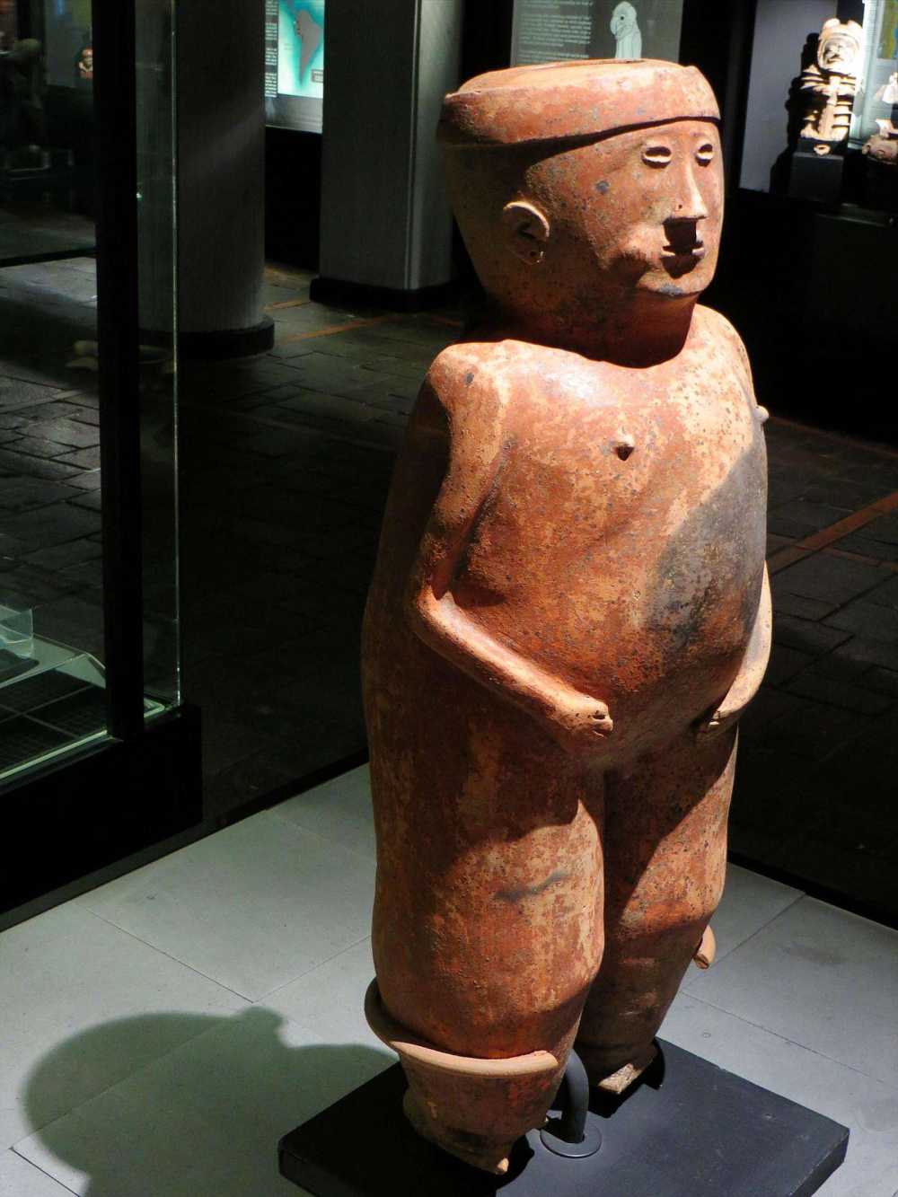 Pre-Inca statue in the Nacional Museum